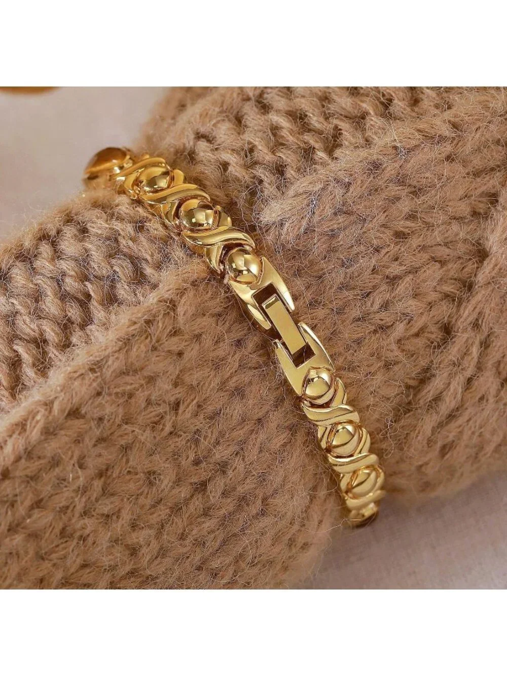 Women Diamond Brown Gold Analog Quartz Oval Dainty Vintage Bracelet Luxury Watch